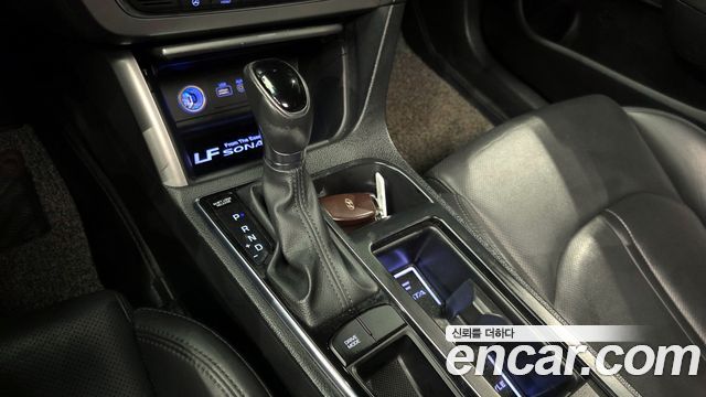 Hyundai Sonata 2015 thumb 9