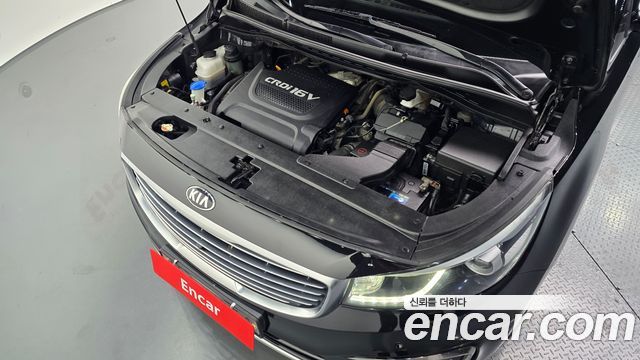 Kia Carnival 2018 thumb 6
