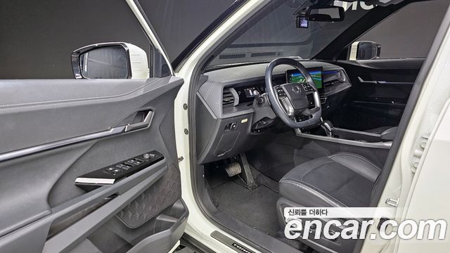 SsangYong Torres 2023 thumb 11
