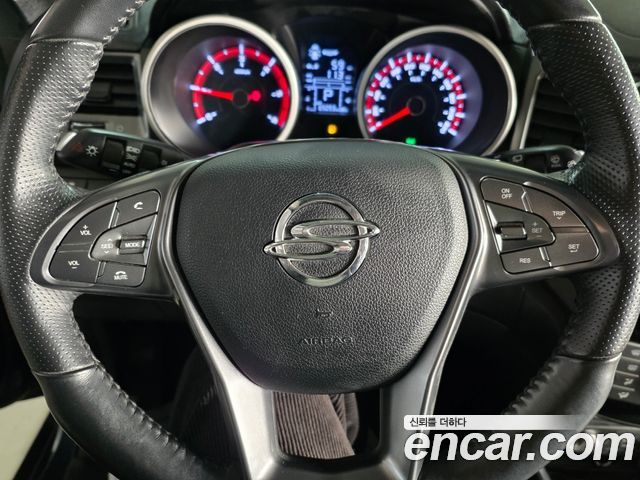 SsangYong Tivoli 2019 thumb 8