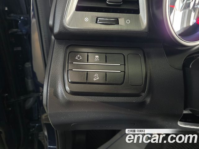 SsangYong Tivoli 2019 thumb 9