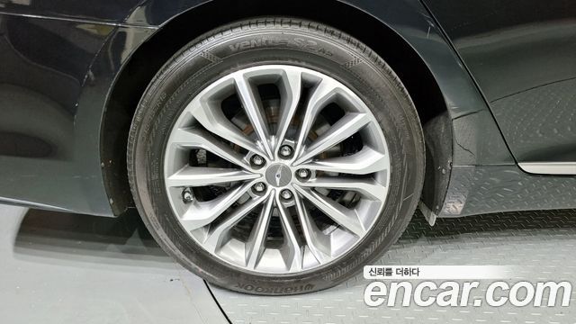 Hyundai Genesis 2015 thumb 6