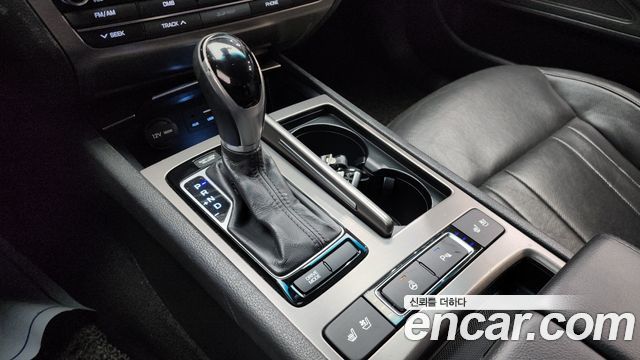 Hyundai Genesis 2014 thumb 10