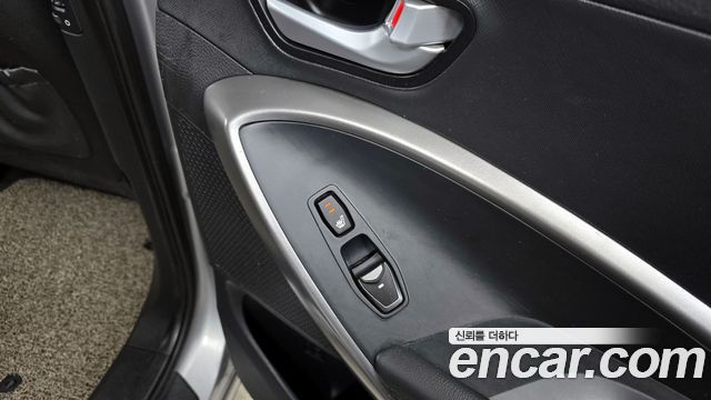 Hyundai Maxcruz 2015 thumb 11
