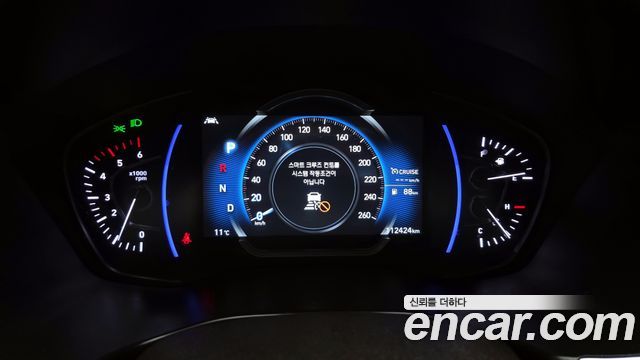 Hyundai Santa Fe 2019 thumb 8
