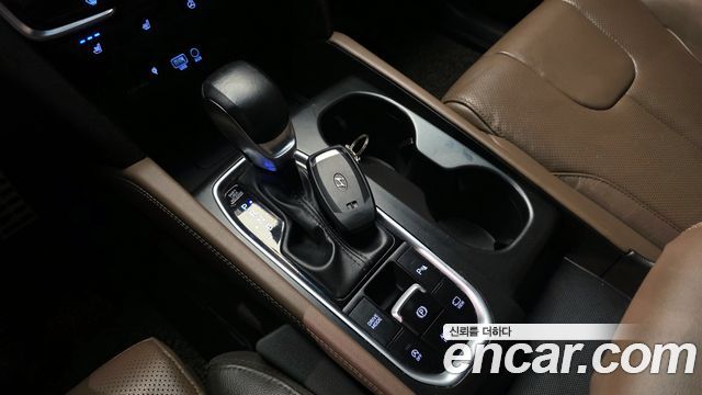 Hyundai Santa Fe 2019 thumb 9