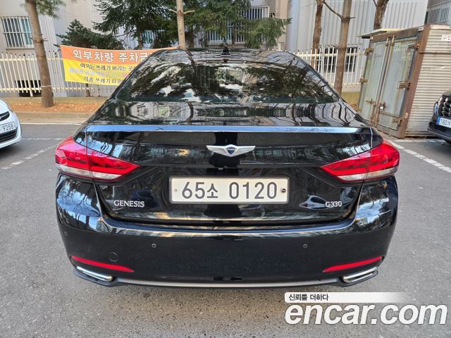 Hyundai Genesis 2016 thumb 6