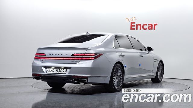 Genesis G90 2019 thumb 3
