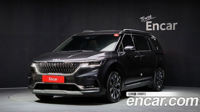 Kia Carnival 2022 thumb 2