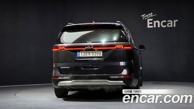 Kia Carnival 2022 thumb 5