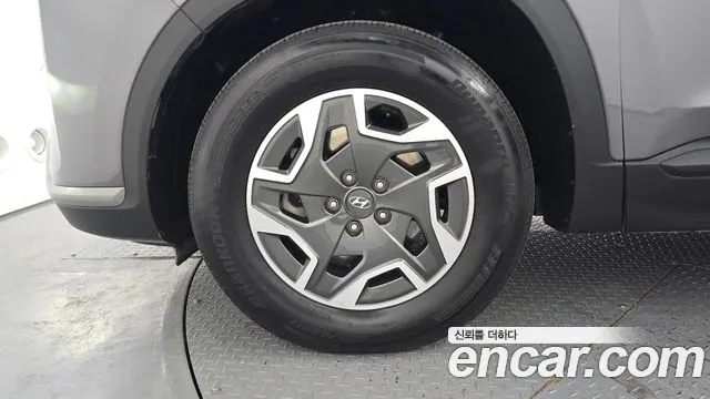 Hyundai Santa Fe 2022 thumb 5