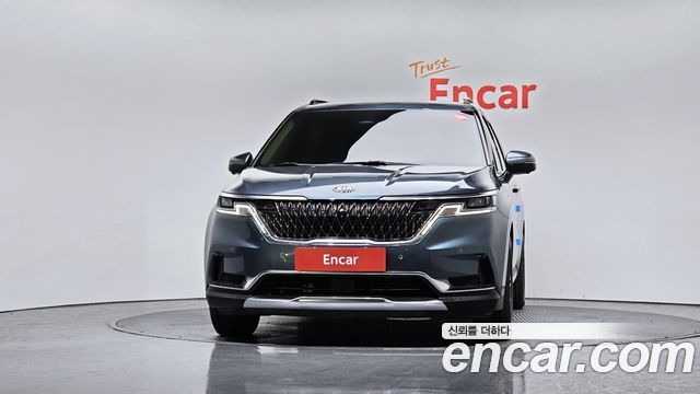 Kia Carnival 2021 thumb 4
