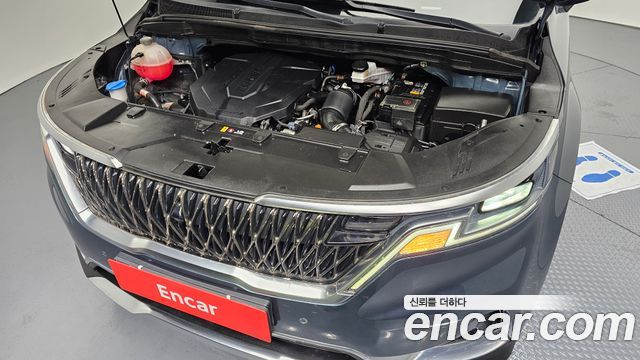 Kia Carnival 2021 thumb 7