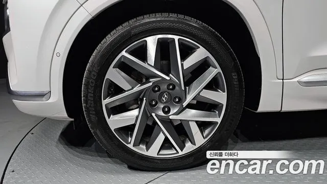 Hyundai Santa Fe 2021 thumb 6