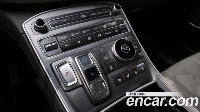 Hyundai Santa Fe 2021 thumb 10