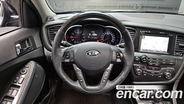 Kia K5 2011 thumb 12