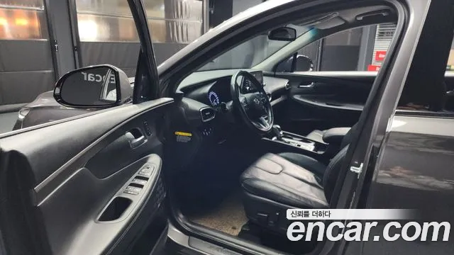 Hyundai Santa Fe 2019 thumb 10
