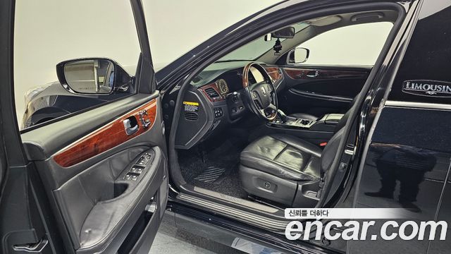 Hyundai Equus 2014 thumb 10