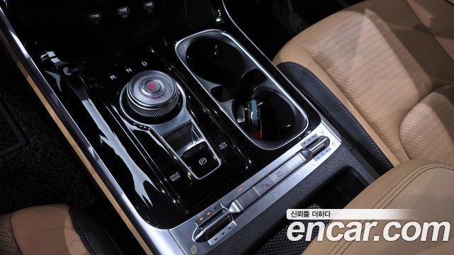 Kia Carnival 2023 thumb 9