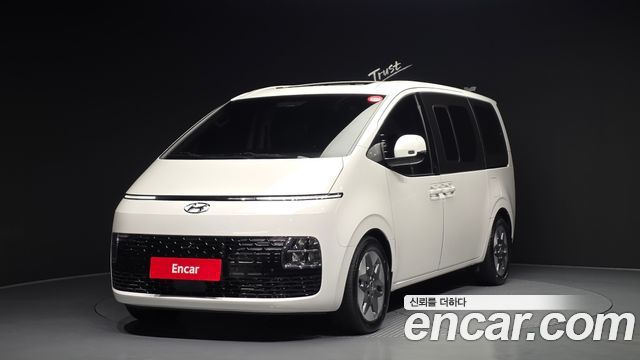 Hyundai Staria 2021 thumb 2