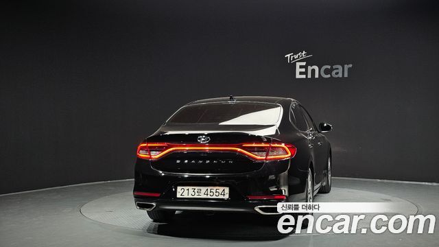 Hyundai Grandeur 2018 thumb 5
