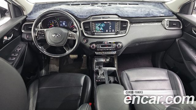 Kia Sorento 2017 thumb 8