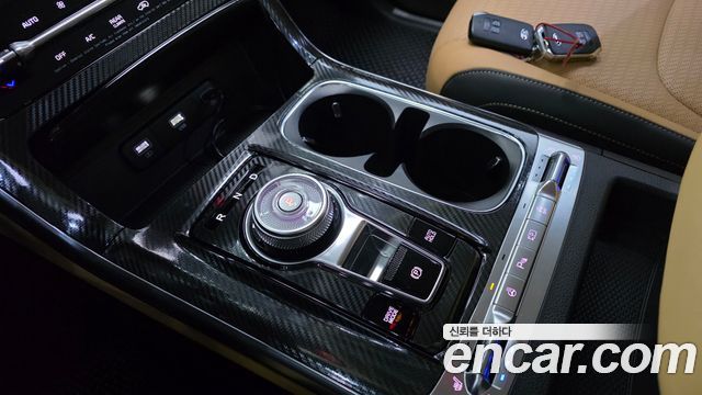 Kia Carnival 2021 thumb 9
