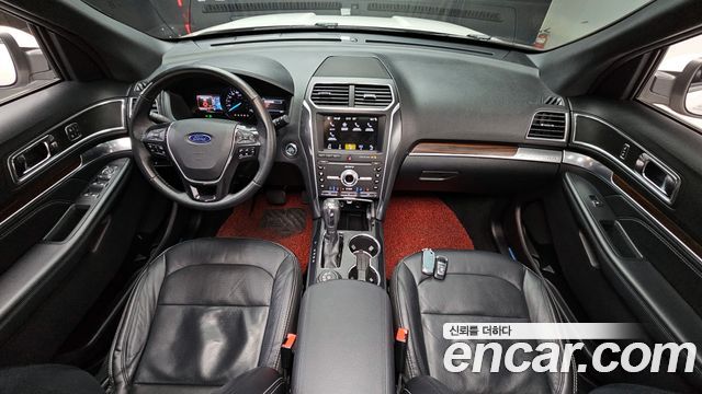 Ford Explorer 2019 thumb 8