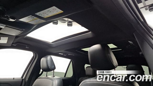 Ford Explorer 2019 thumb 11