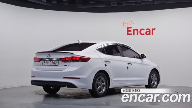 Hyundai Avante 2016 thumb 3