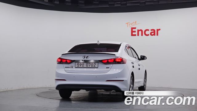 Hyundai Avante 2016 thumb 5