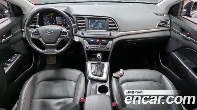Hyundai Avante 2016 thumb 8