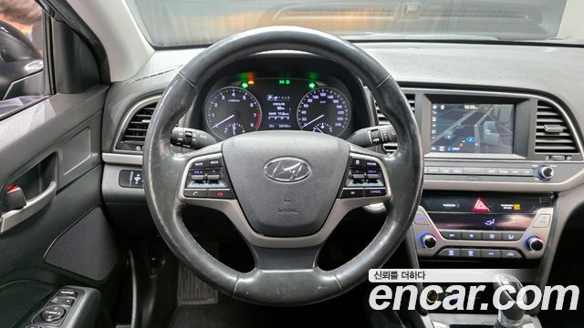 Hyundai Avante 2016 thumb 12