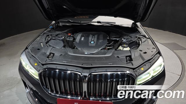 BMW 7 серии 2019 thumb 7