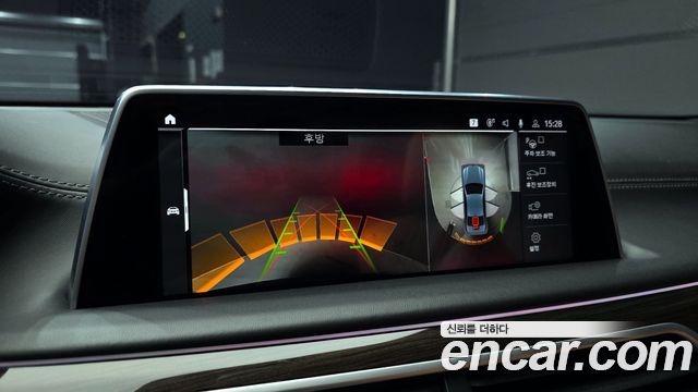 BMW 7 серии 2019 thumb 12