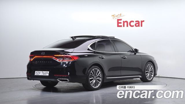 Hyundai Grandeur 2017 thumb 3