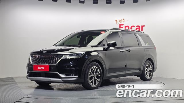Kia Carnival 2021 thumb 2
