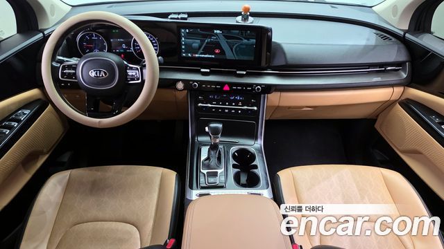 Kia Carnival 2021 thumb 7