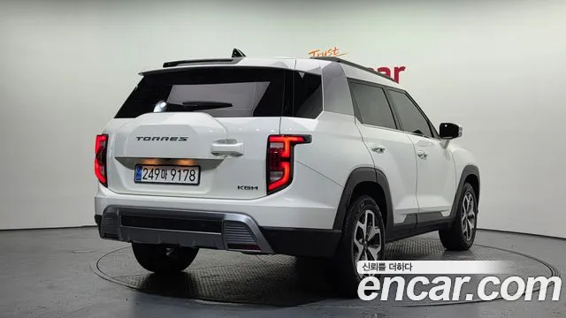 SsangYong Torres 2024 thumb 3