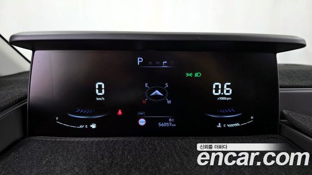 Hyundai Staria 2023 thumb 9