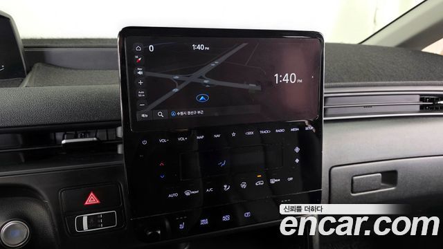 Hyundai Staria 2023 thumb 12