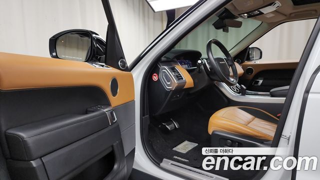 Land Rover Range Rover Sport 2019 thumb 11
