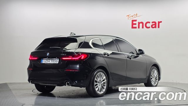 BMW 1 серии 2021 thumb 3