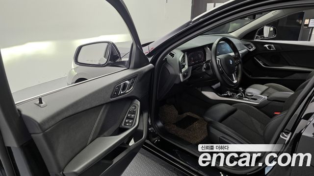 BMW 1 серии 2021 thumb 12