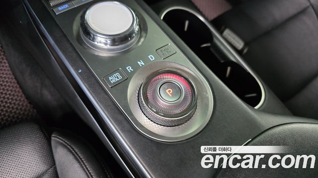 Genesis GV70 2021 thumb 10