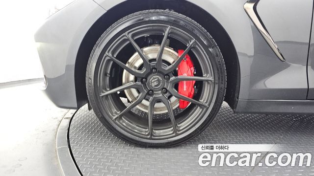 Genesis G70 2019 thumb 6