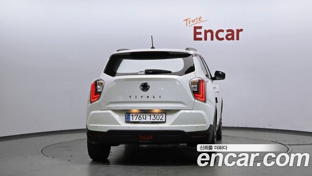 SsangYong Tivoli 2020 thumb 5