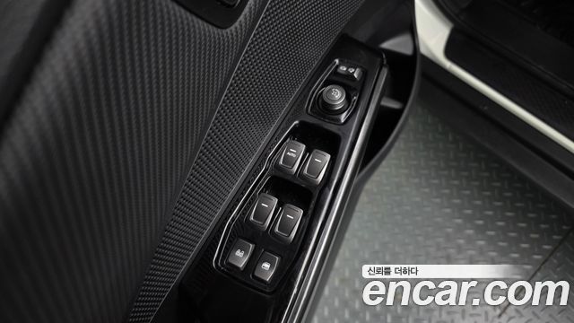 SsangYong Tivoli 2020 thumb 12
