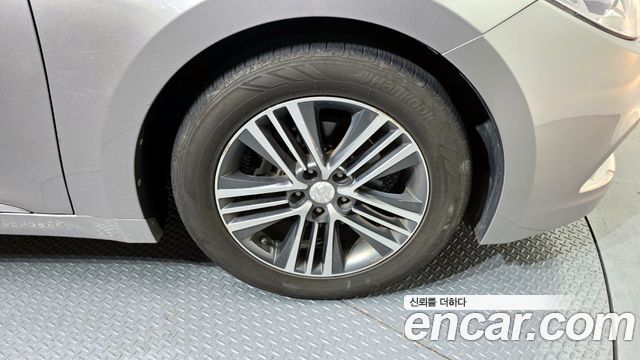 Hyundai Grandeur 2013 thumb 5
