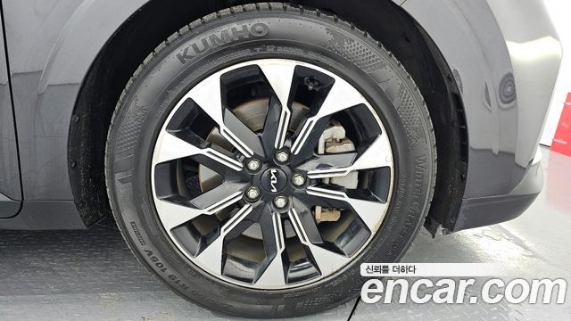 Kia Carnival 2022 thumb 6